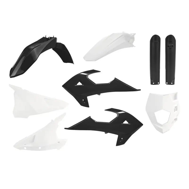 Dostępne od ręki POLISPORT KOMPLET PLASTIKÓW (FULL KIT) GAS GAS EC 250/300 ‘18-‘20; RIEJU MR 250/300 ‘21-‘24 W ZESTAWIE OSŁONA LAMPY (8669800001) I OSŁONA AMORTYZATOTÓW (8398600003) KOLOR CZARNO BIAŁY