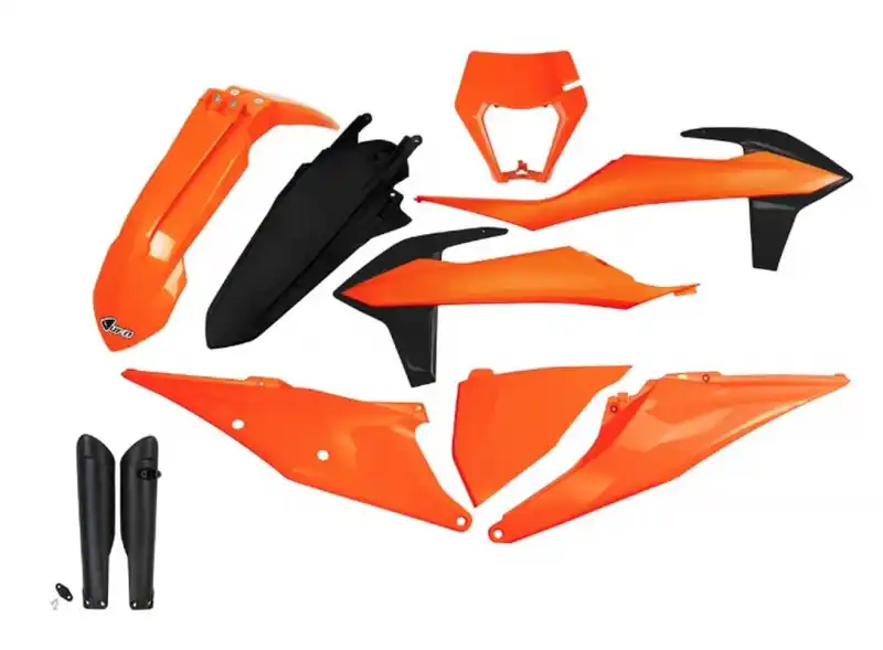 Do wyczerpania zapasów UFO KOMPLET PLASTIKÓW (FULL KIT) Z OSŁONAMI TELESKOPÓW (AMORTYZATORÓW) KTM EXC 125 ‘20-‘21, EXC 250 / 300 TPI ‘20-‘23, EXC-F 250 / 350 / 450 / 500 ‘20-‘23 KOLOR OEM POMARAŃCZOWY CZARNY