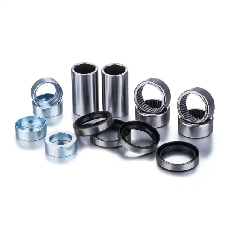 FACTORY LINKS ZESTAW NAPRAWCZY WAHACZA KTM SX / SXF ‘16-‘22, EXC / EXCF ‘17-‘23 , HUSABERG 390 / 450 ‘09-‘11, HUSQVARNA ‘16-19, BETA RR / XTRAINER / RX (TULEJKI 17x22x39MM-2SZT, ŁOŻYSKA 22x28x12MM-4SZT) (28-1125) Bestseller